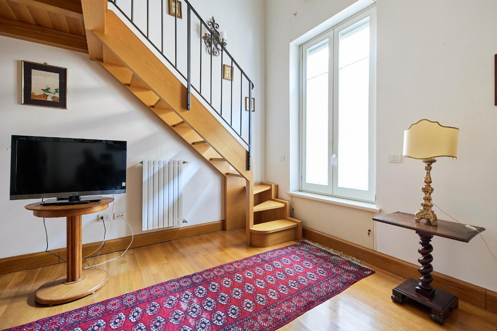 Iflat Retro Chic In Prati Appartement Rome